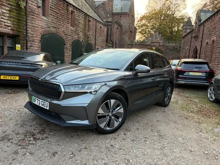 Skoda Enyaq 2023 photo 4
