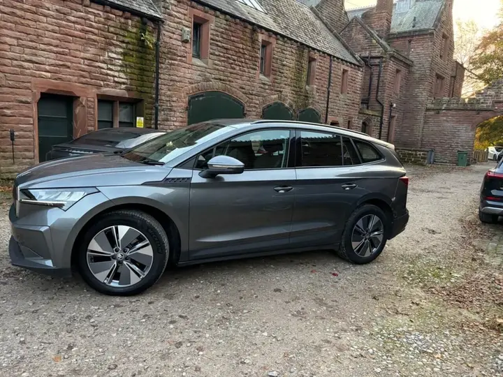 Skoda Enyaq 2023 photo 5