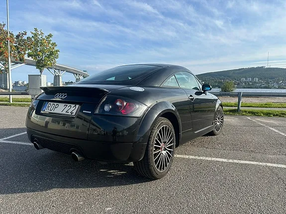 Audi Tt 2000 photo 2