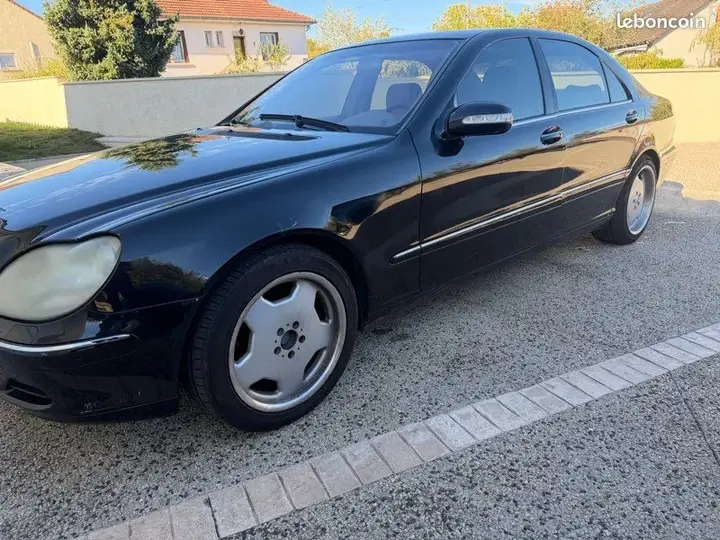 Mercedes-Benz S-Class