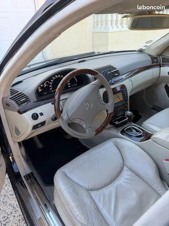 Mercedes-Benz S-Class 2004 photo 2