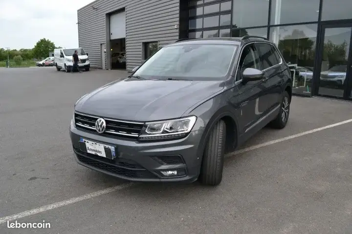 Volkswagen Tiguan 2017 photo 2