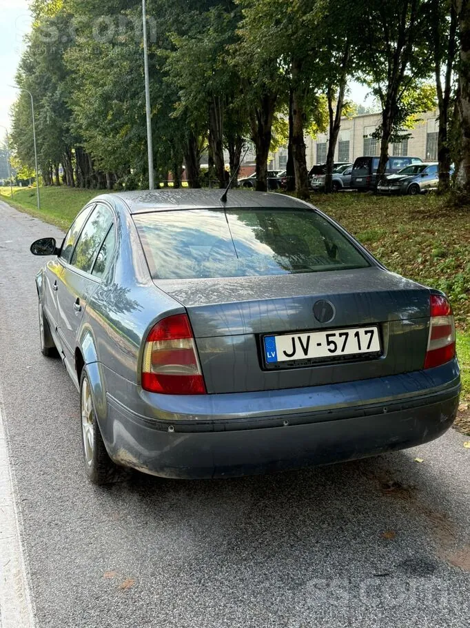 Skoda Superb 2006 photo 5
