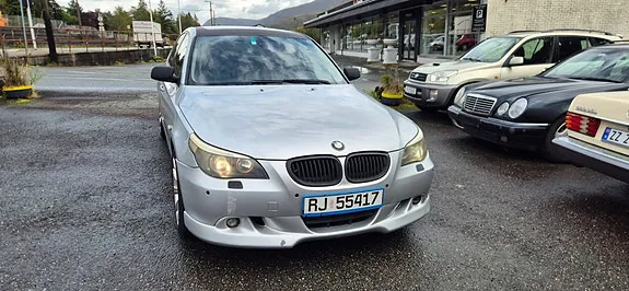 BMW 520I 2004 photo 2