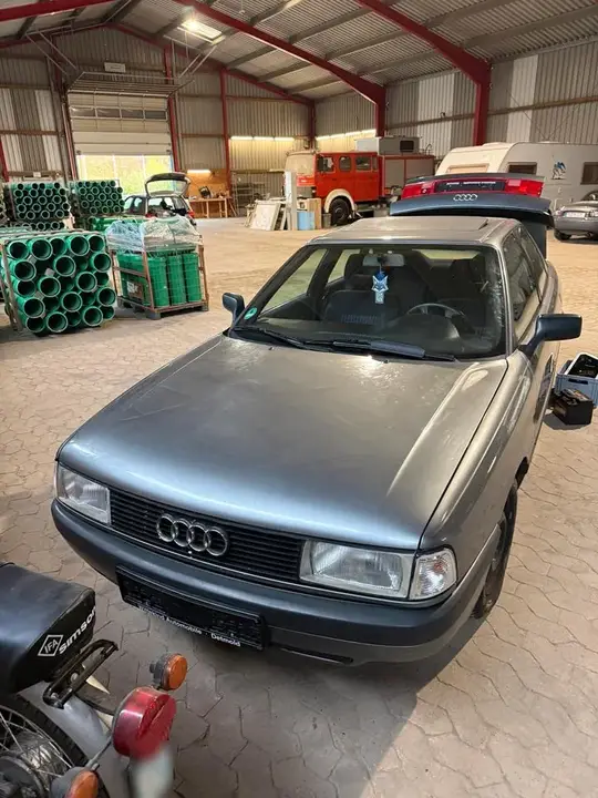 Audi 80