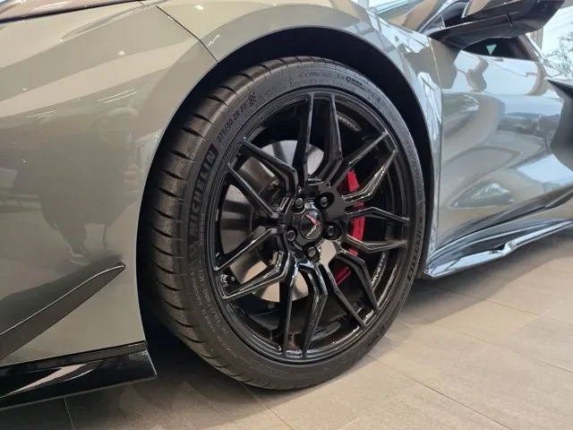 Chevrolet Corvette 2024 photo 2