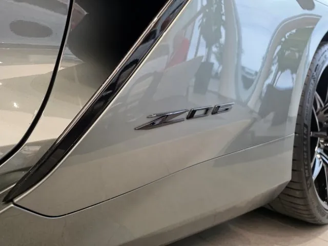 Chevrolet Corvette 2024 photo 3