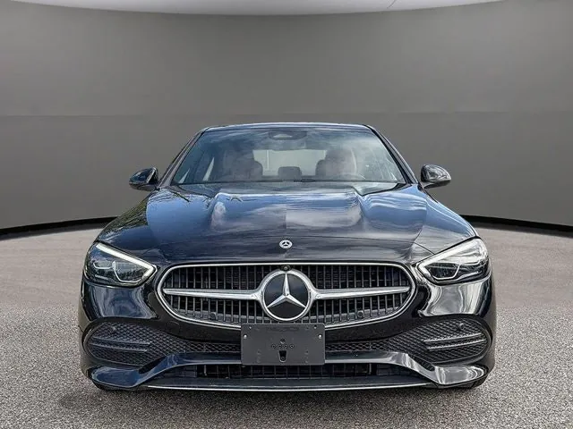 Mercedes-Benz C-Class 2026 photo 3