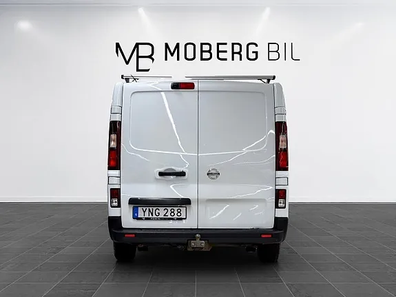 Nissan Nv300 2018 photo 5