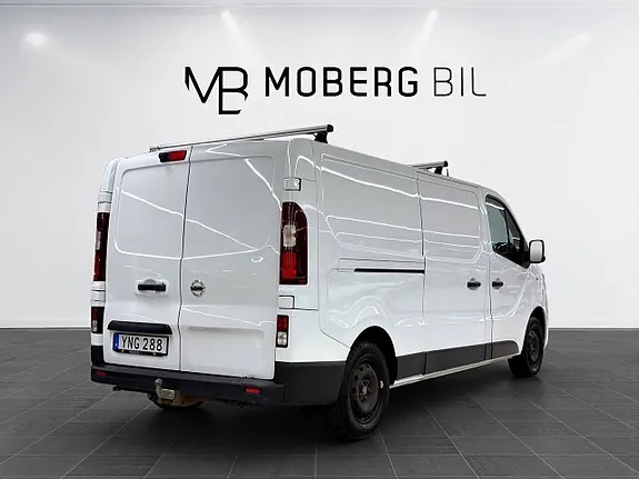 Nissan Nv300 2018 photo 4