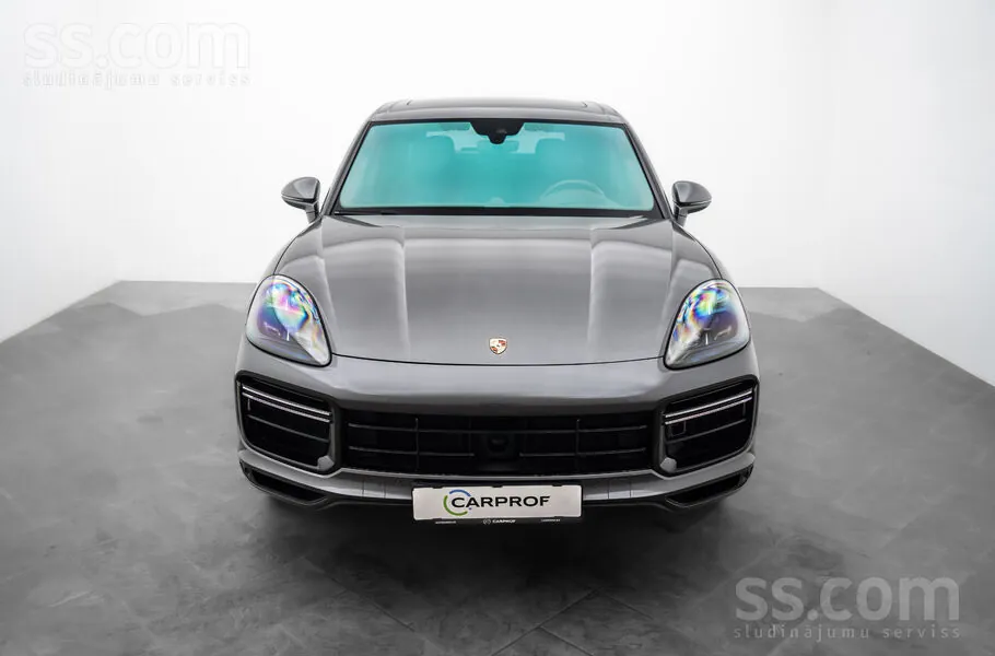 Porsche Cayenne 2018 photo 2