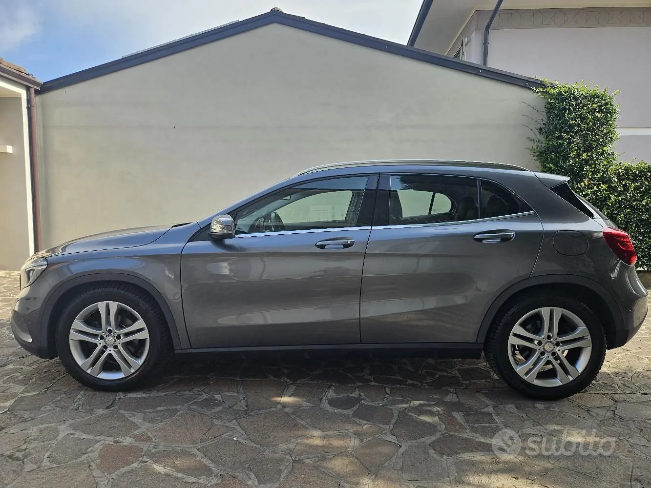 Mercedes-Benz Gla 2015 photo 4