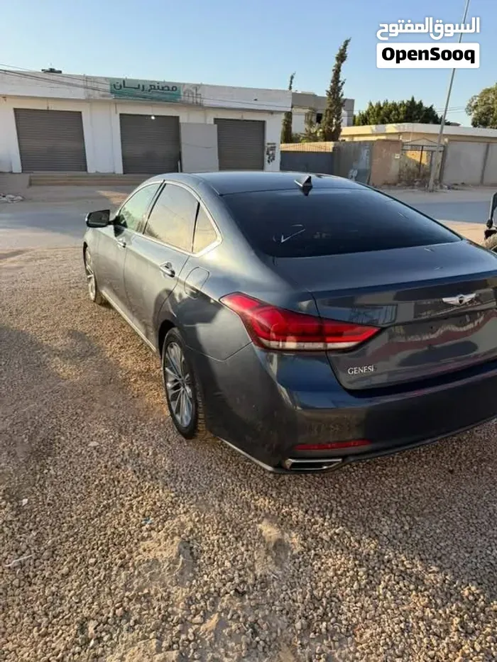 Hyundai Genesis