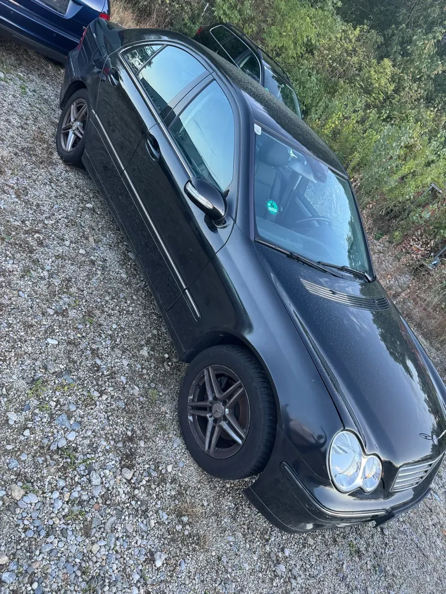 Mercedes-Benz C-Class 2007 photo 3