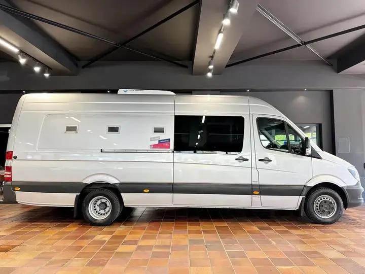Mercedes-Benz Sprinter 519