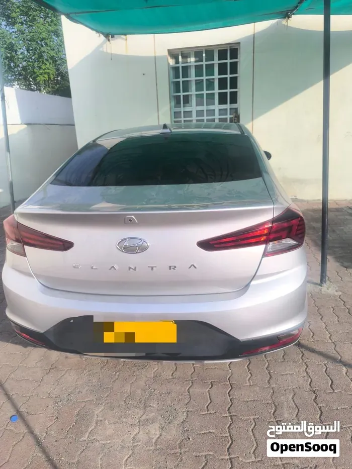 Hyundai Elantra 2020 photo 2