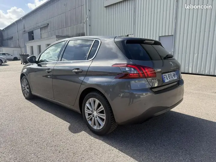 Peugeot 308 2021 photo 4
