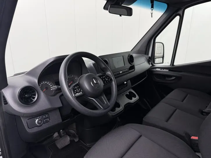 Mercedes-Benz Sprinter 2022 photo 3