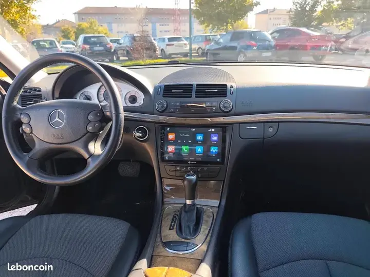 Mercedes-Benz E 280 2007 photo 3