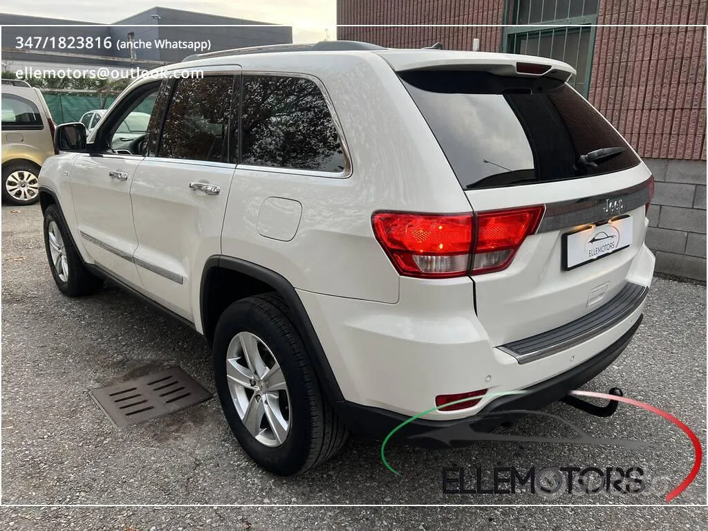 Jeep Grand Cherokee 2012 photo 4