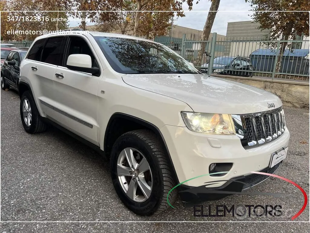 Jeep Grand Cherokee 2012 photo 3