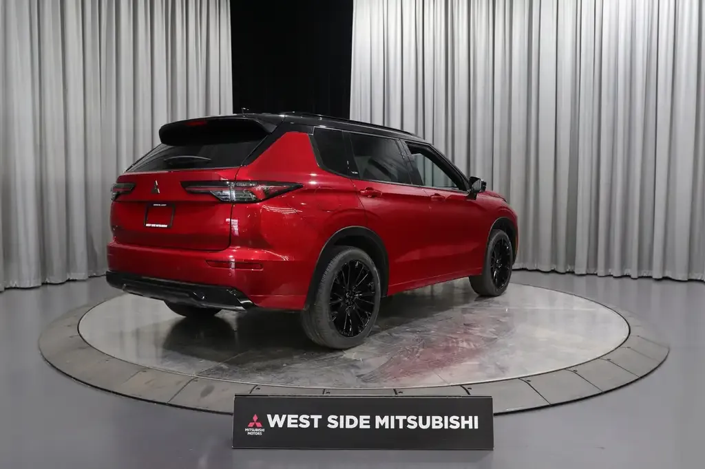 Mitsubishi Outlander 2026 photo 5