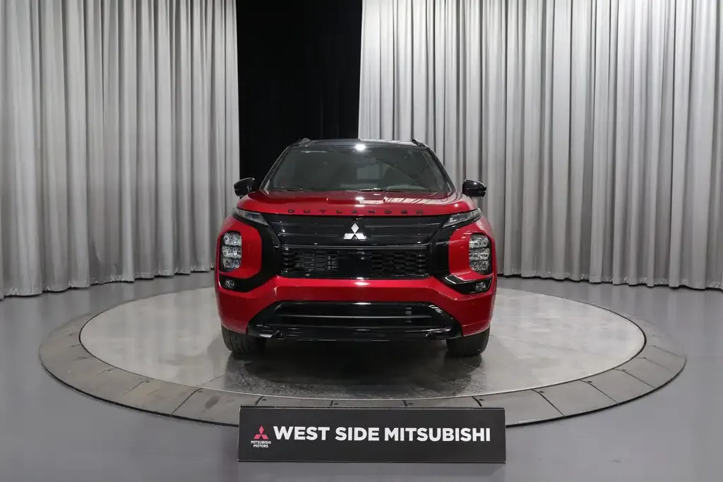 Mitsubishi Outlander 2026 photo 2