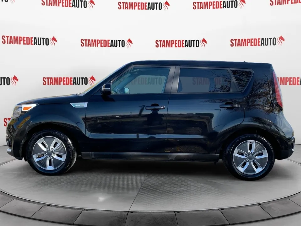 Kia Soul Ev 2017 photo 2