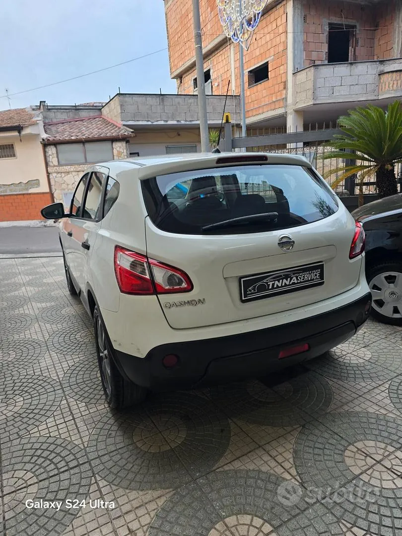 Nissan Qashqai 2013 photo 5