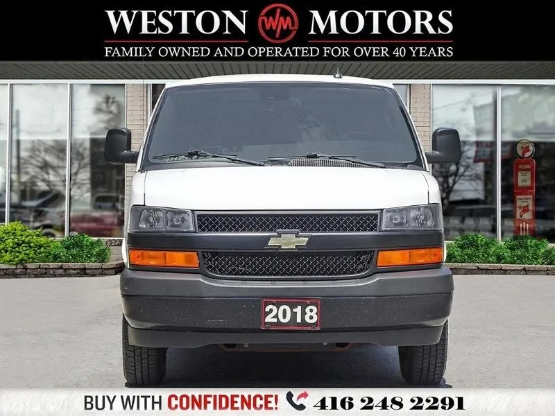 Chevrolet Express 2500 2018 photo 2