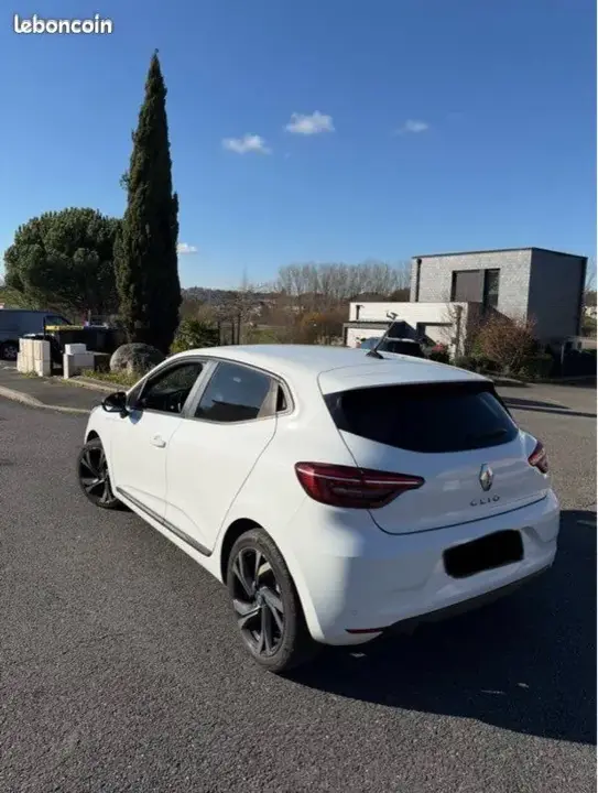 Renault Clio 2020 photo 2