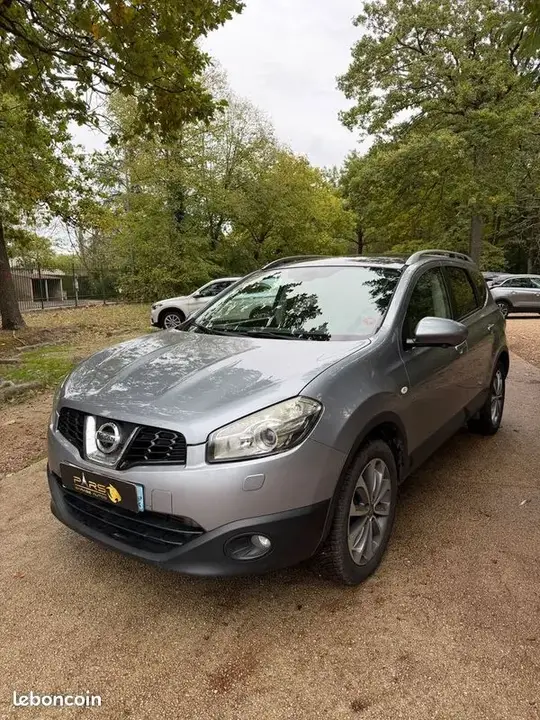 Nissan Qashqai+2