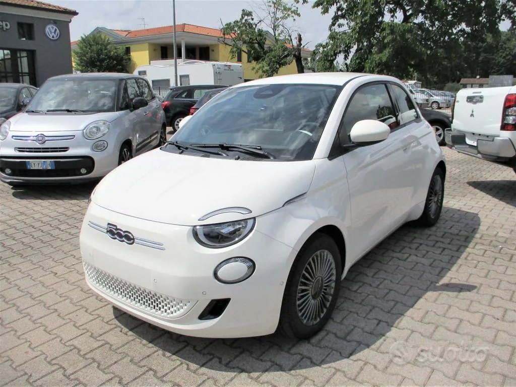 Fiat 500E 2025 photo 2