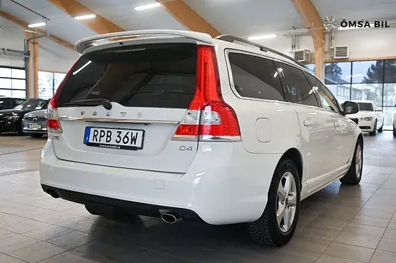 Volvo V70 2014 photo 3