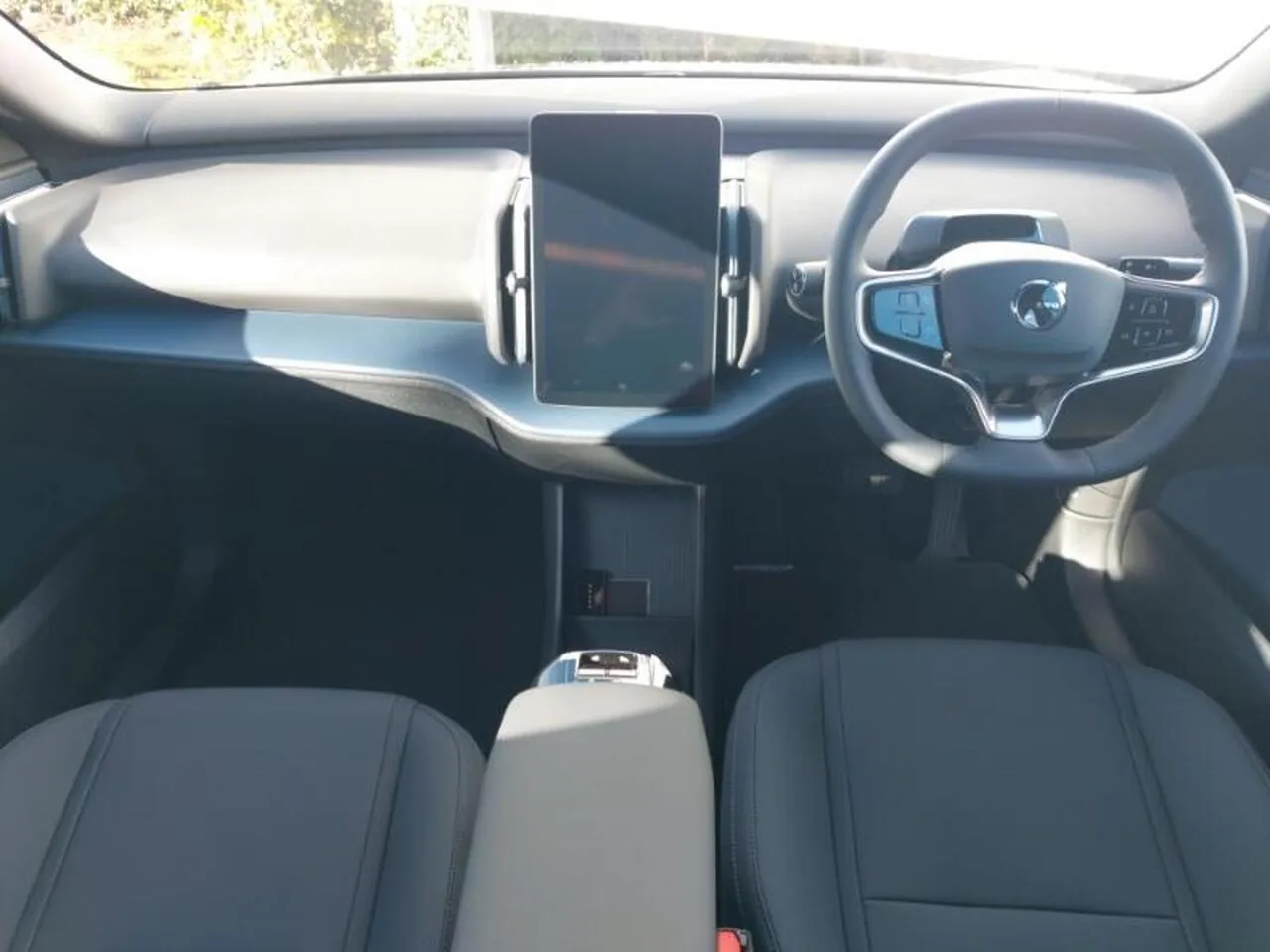 Volvo Ex30 2026 photo 3