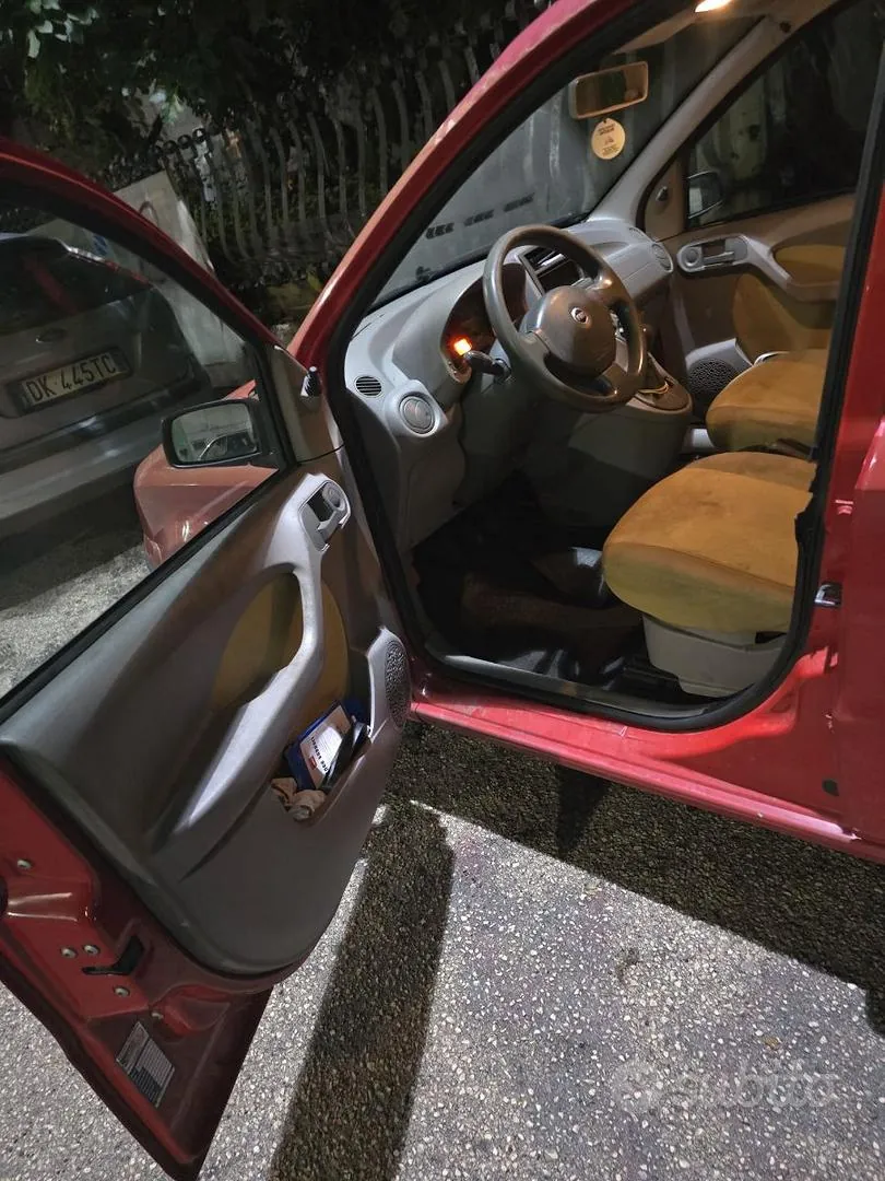 Fiat Panda 2004 photo 2
