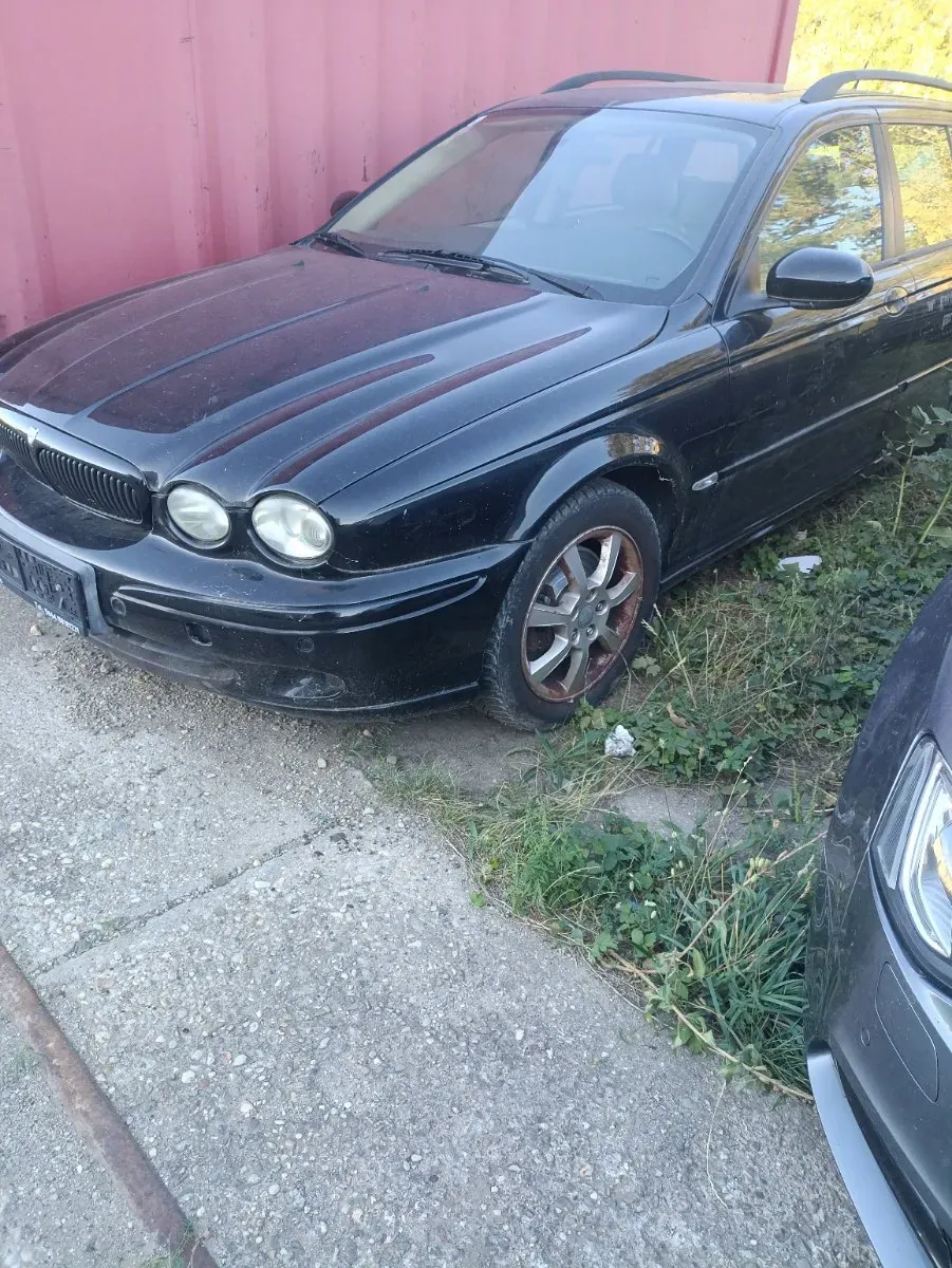 Jaguar X-Type 2004 photo 3