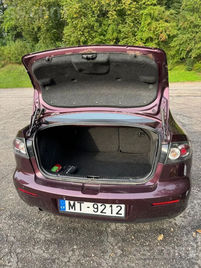 Mazda Mazda3 2007 photo 3