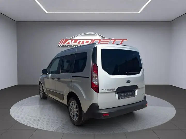 Ford Tourneo Connect 2021 photo 3