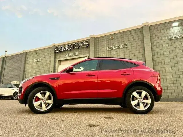 Jaguar E-Pace 2018 photo 3