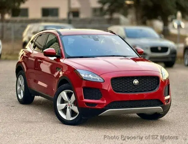 Jaguar E-Pace 2018 photo 5