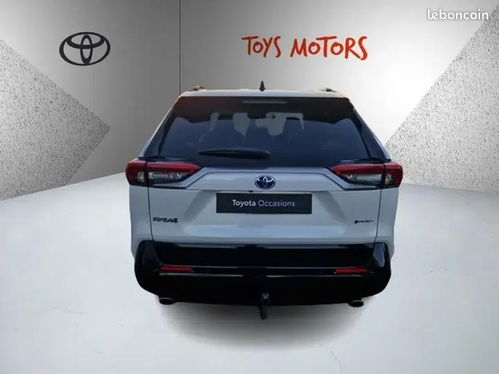Toyota Rav4 2025 photo 5