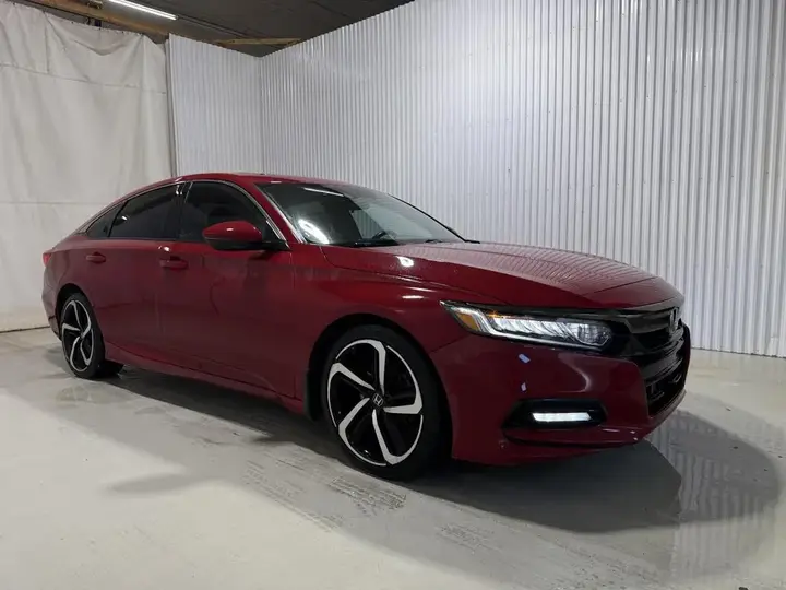 Honda Accord 2020 photo 5