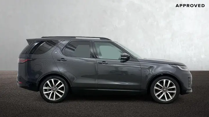 Land Rover Discovery 2025 photo 5