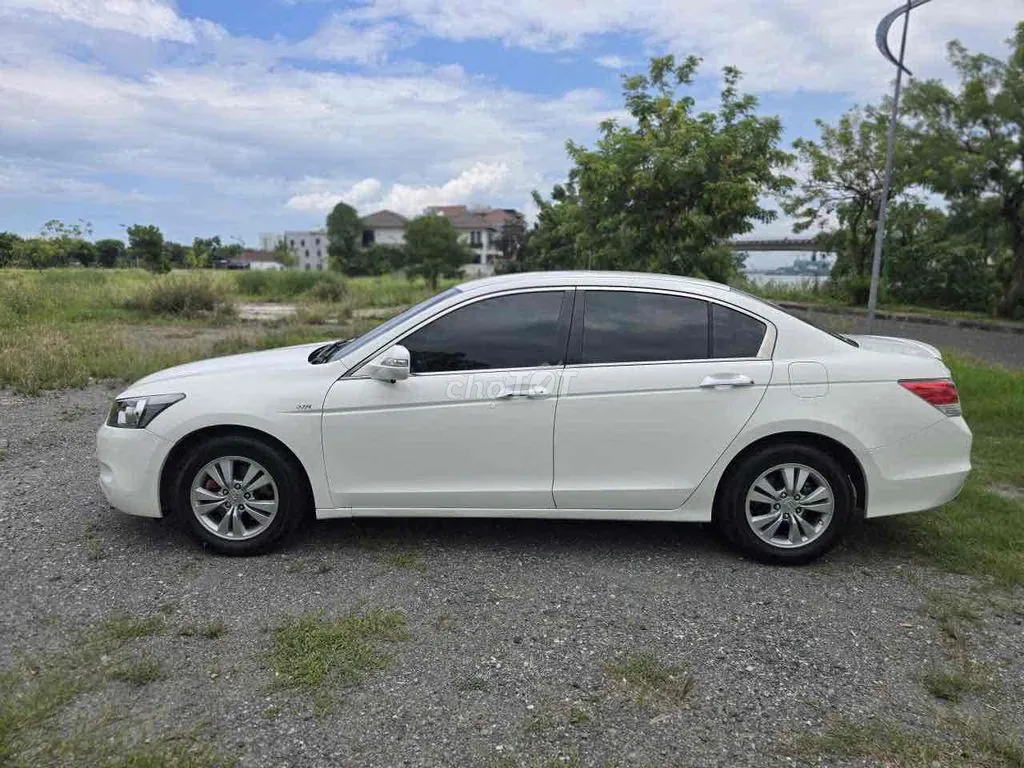Honda Accord 2010 photo 4
