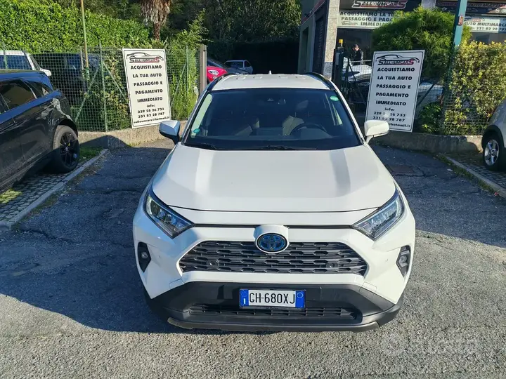 Toyota Rav4 2022 photo 2