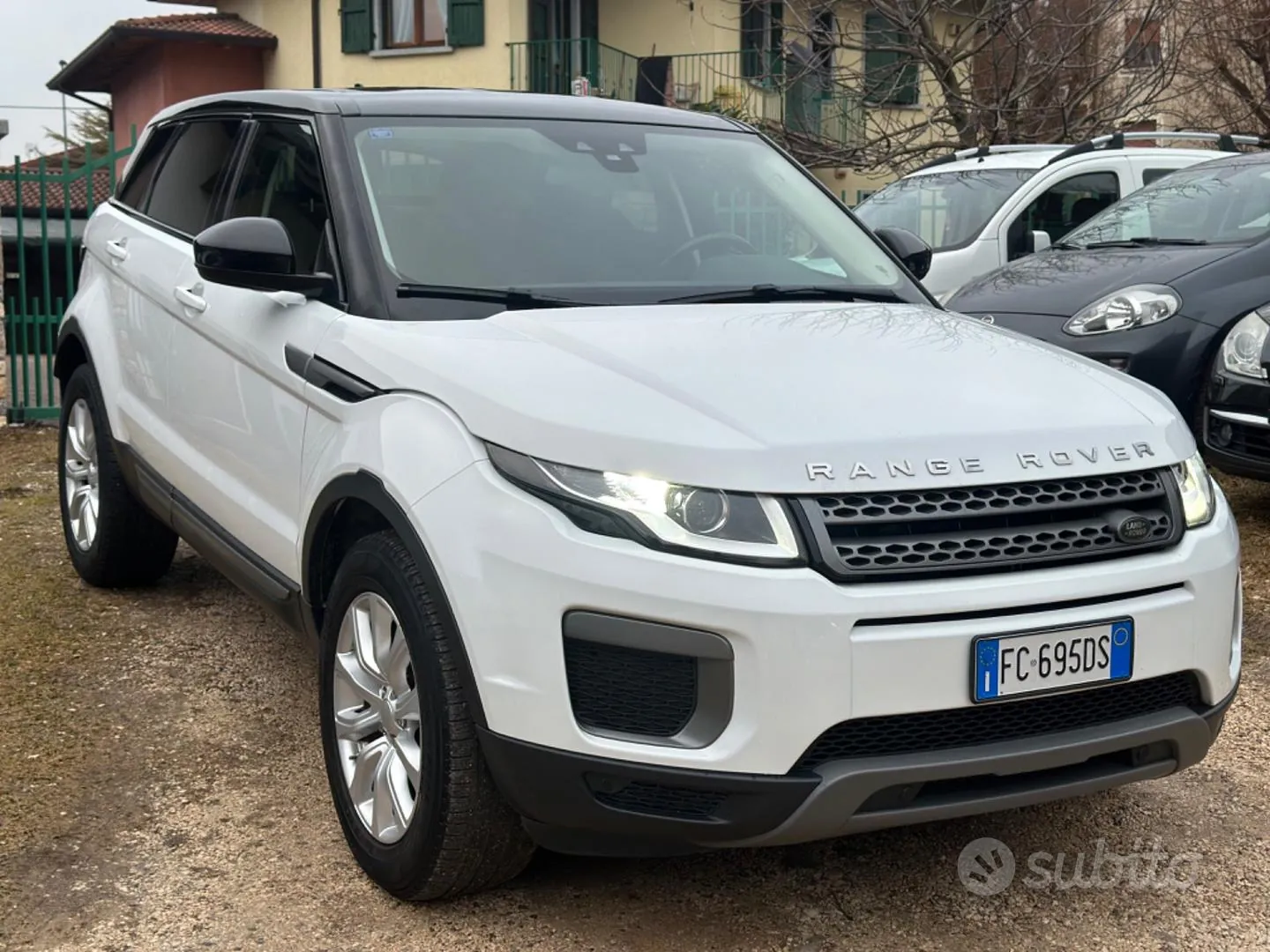 Land Rover Evoque 2016 photo 3
