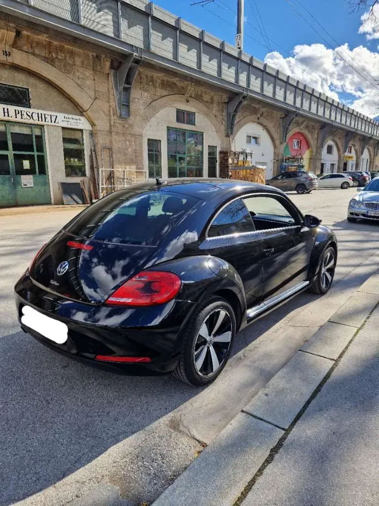 Volkswagen Beetle 2012 photo 3