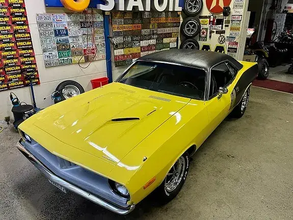 Plymouth Barracuda 1973 photo 2