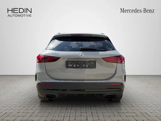 Mercedes-Benz Gla 2025 photo 3